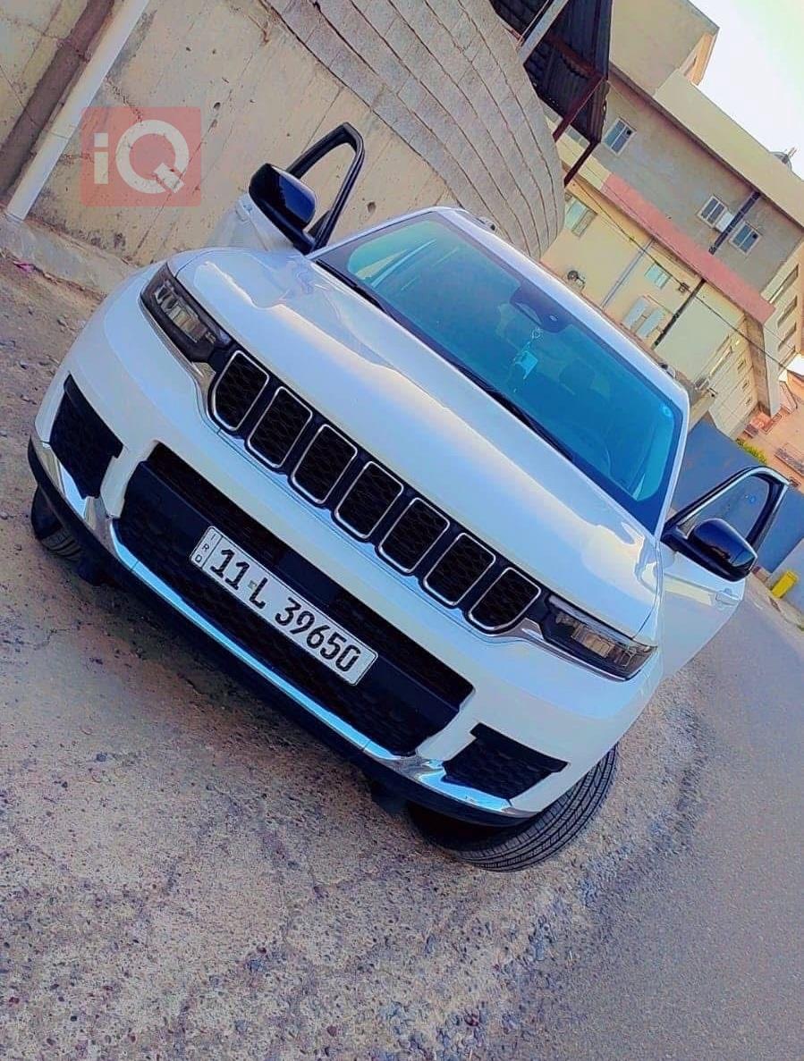 Jeep Grand Cherokee L